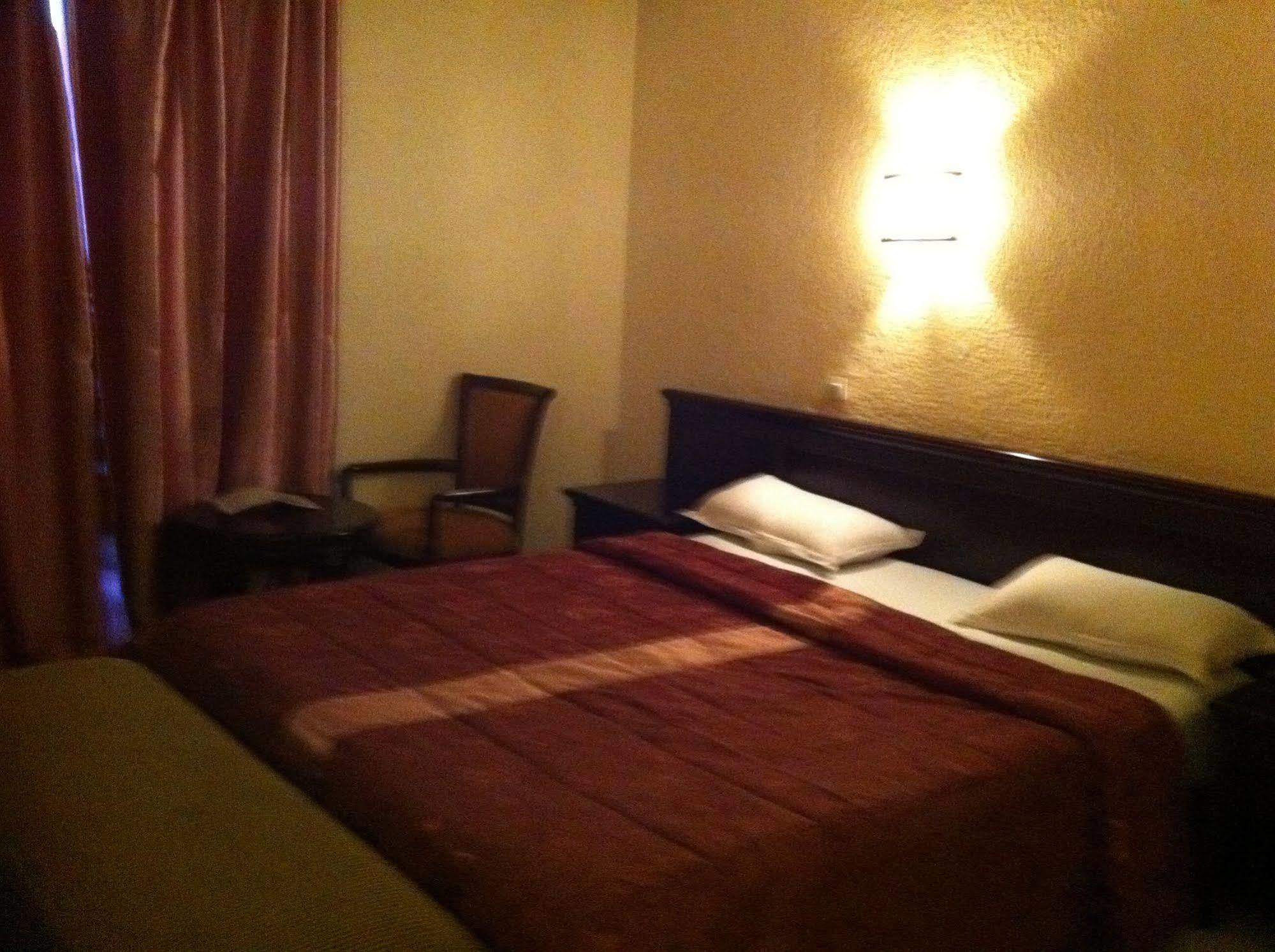 Mariador Palace Conakry Esterno foto